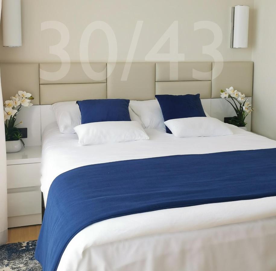 Batumi Orbi City Sea View Apartment Kültér fotó